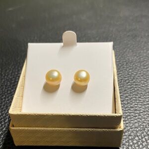 Elegant Cream/Yellow Pearl Stud Earrings